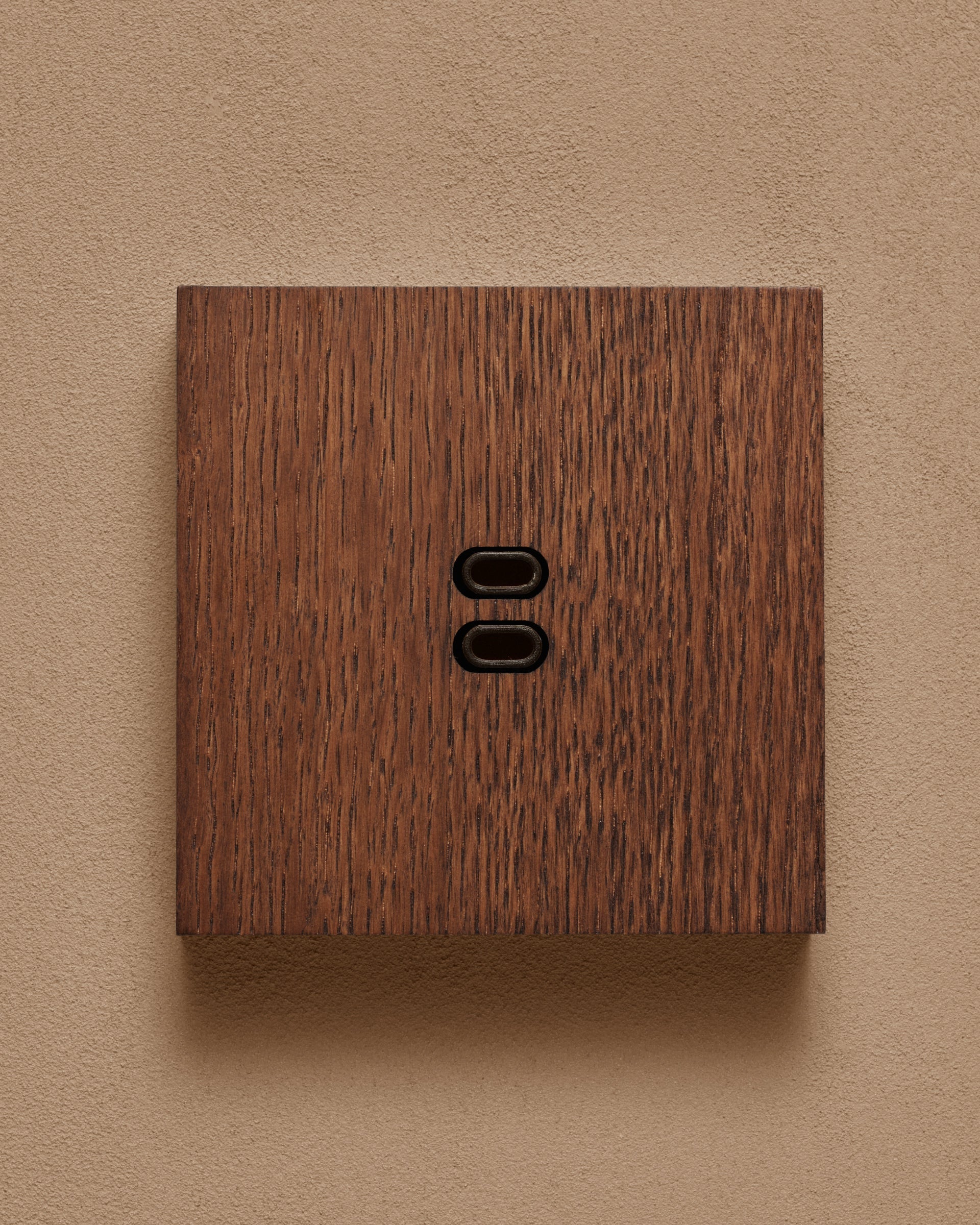 KLOSS USB C+C Kvadrat - Varm Eik